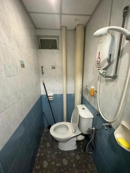 Pangsapuri untuk Disewa di University Place (Plaza Ivory) - Jovin Pang - Bathroom - PropertyGuru.com.my