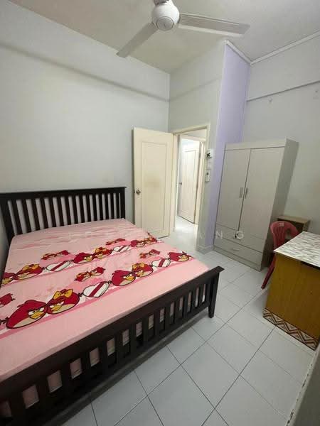 Pangsapuri untuk Disewa di University Place (Plaza Ivory) - Jovin Pang - Bedroom - PropertyGuru.com.my