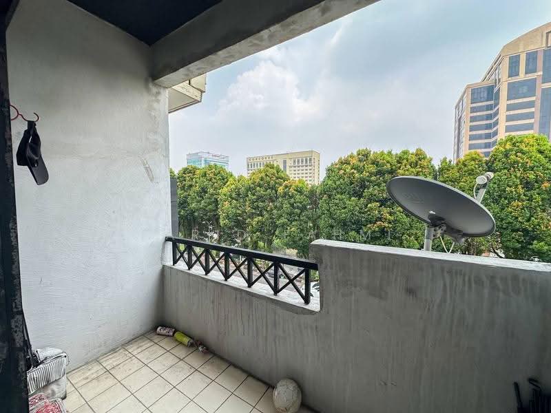 Kondominium untuk Dijual di Sri Mahligai Condominium & Townhouse - Farid Fahmi - Balcony - PropertyGuru.com.my