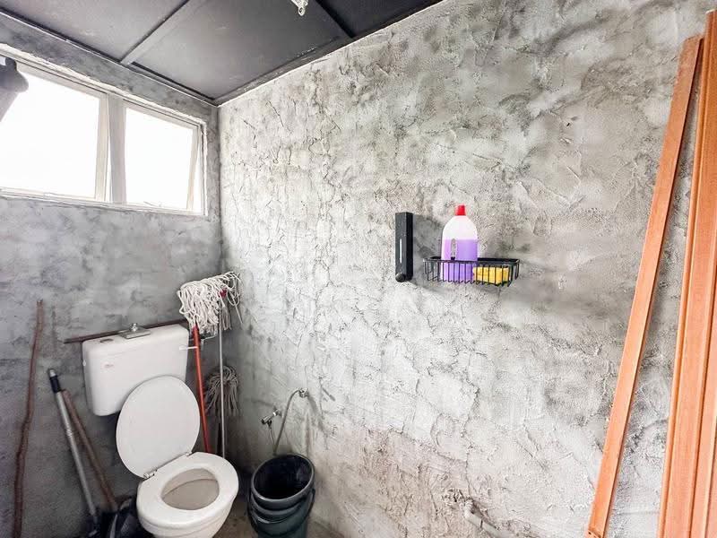 Kondominium untuk Dijual di Sri Mahligai Condominium & Townhouse - Farid Fahmi - Bathroom - PropertyGuru.com.my