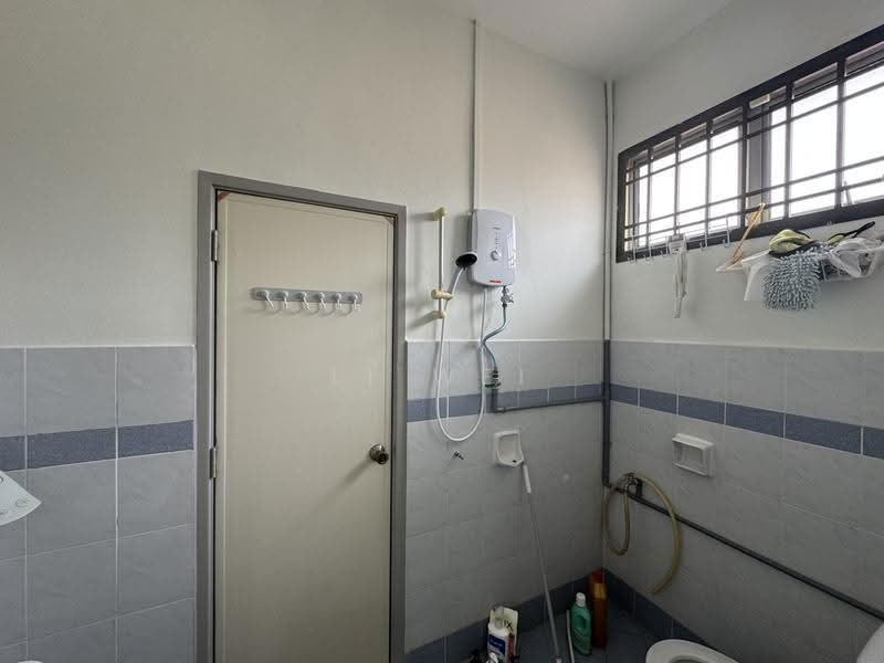 2-storey Terraced House for Sale in Taman Nusa Bestari 2 (Iskandar Puteri (Nusajaya)) - Li Wei - Bathroom - PropertyGuru.com.my