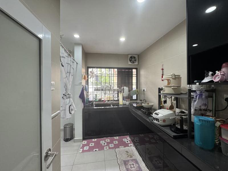 2-storey Terraced House for Sale in Taman Nusa Bestari 2 (Iskandar Puteri (Nusajaya)) - Li Wei - Kitchen - PropertyGuru.com.my