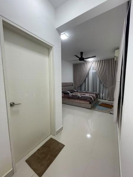 Kondominium untuk Disewa di Flora Rosa - Azizirrahim . - Bedroom - PropertyGuru.com.my