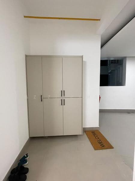Kondominium untuk Disewa di Flora Rosa - Azizirrahim . - Entrance - PropertyGuru.com.my
