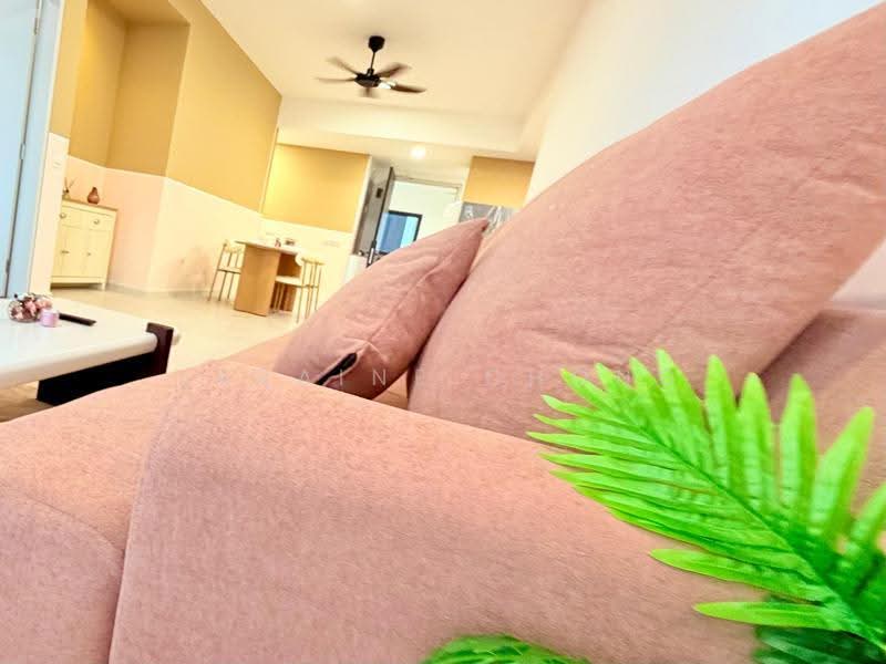 Kediaman Servis untuk Disewa di Teja @ Subang Jaya City Centre (SJCC) - Laraine Chong - Living Room - PropertyGuru.com.my