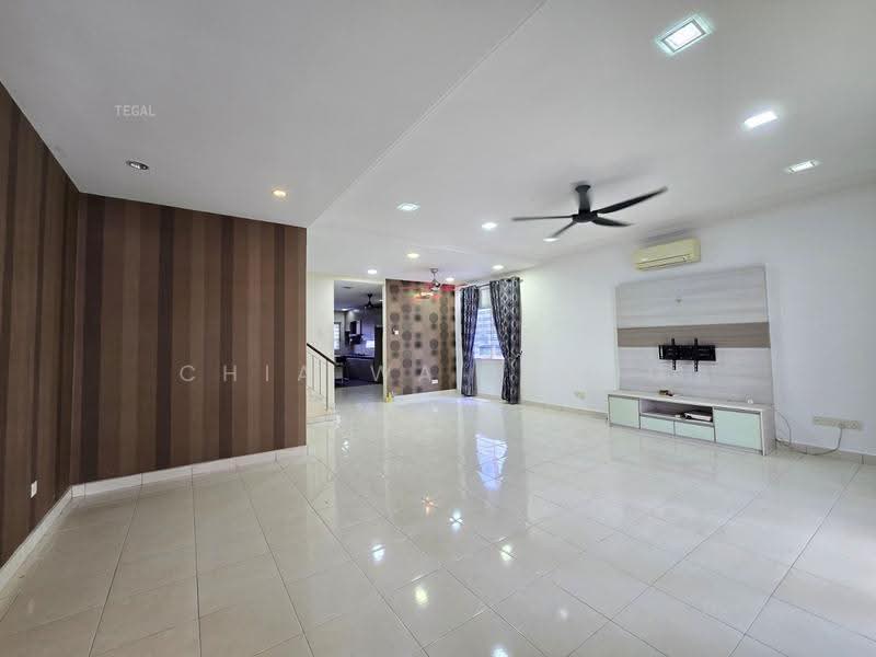 Terraced House for Sale in Bandar Puteri Klang (Klang) - Chia Wai Yong - Living Room - PropertyGuru.com.my