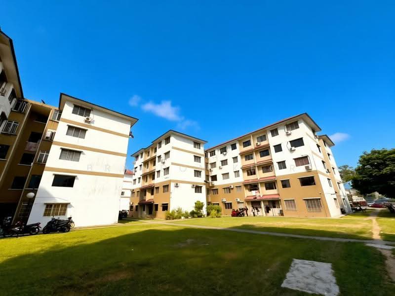 Rumah Flat untuk Dijual di Rumah Pangsa Permas Jaya - Brandon Khor - PropertyGuru.com.my