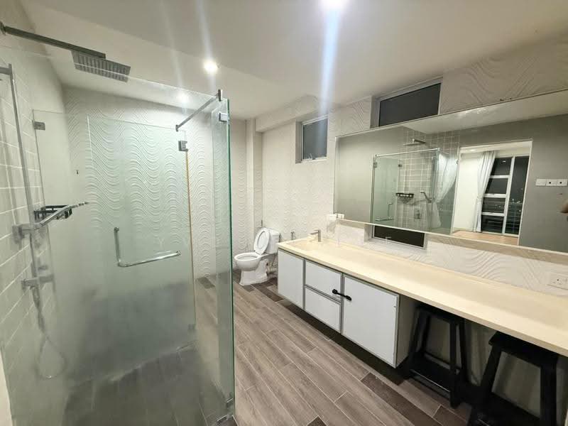 Condominium for Rent at Vista Bay - Yvonne Lee - Bathroom - PropertyGuru.com.my