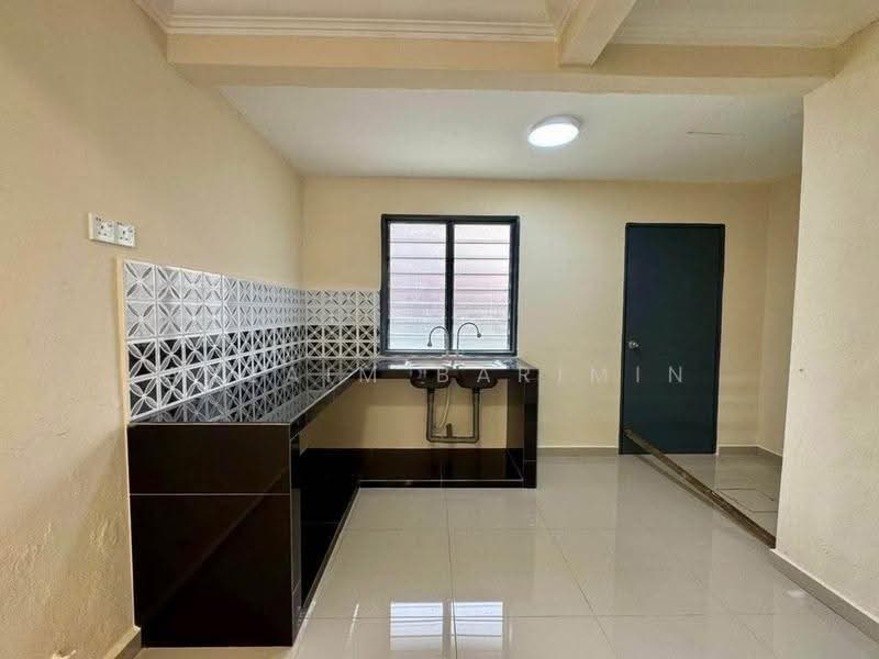 2-storey Terraced House for Sale in Taman Cahaya Masai (Pasir Gudang) - Arzaim Barimin - Kitchen - PropertyGuru.com.my