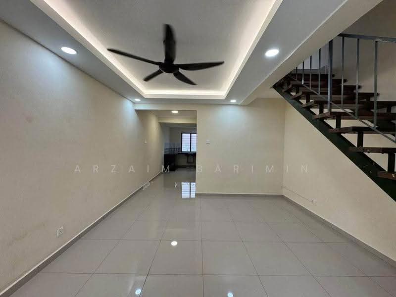2-storey Terraced House for Sale in Taman Cahaya Masai (Pasir Gudang) - Arzaim Barimin - Living Room - PropertyGuru.com.my