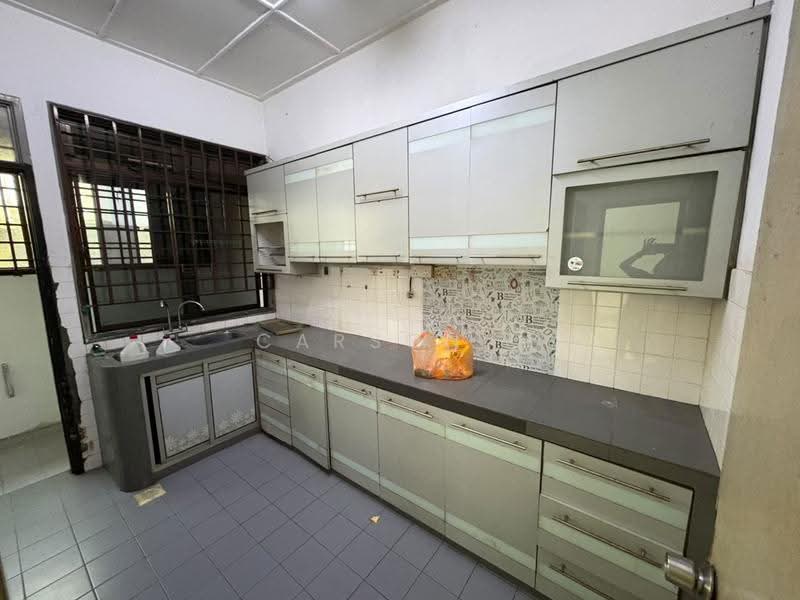 1-storey Terraced House for Sale in Taman Rinting (Masai) - Carson . - Kitchen - PropertyGuru.com.my