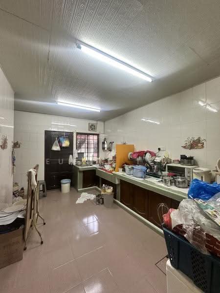 Rumah Teres untuk Dijual di Bandar Baru Kuala Selangor (Kuala Selangor) - Eugene Teh - Kitchen - PropertyGuru.com.my