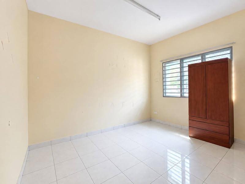 Rumah Berkembar untuk Dijual di Taman Tasik Semenyih (Semenyih) - Mahafiz . - PropertyGuru.com.my