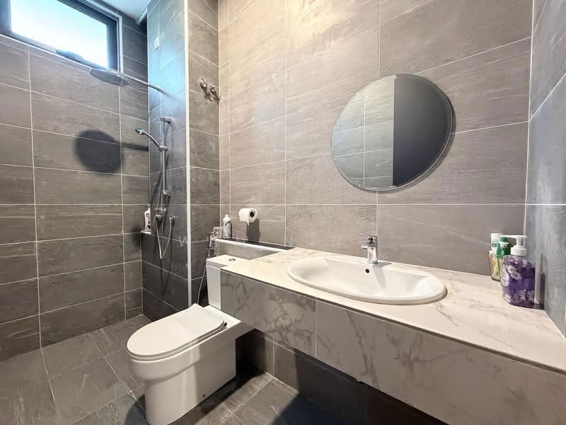 Rumah Berkembar untuk Dijual di Nusa Sentral (Iskandar Puteri (Nusajaya)) - Wan Ning - Bathroom - PropertyGuru.com.my