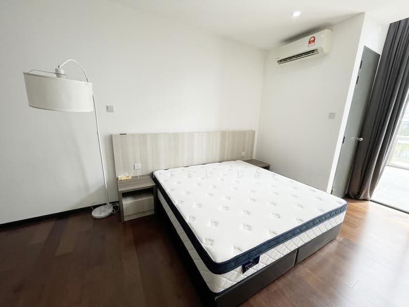 Kondominium untuk Disewa di Queensville - Eiffel Lai - Bedroom - PropertyGuru.com.my