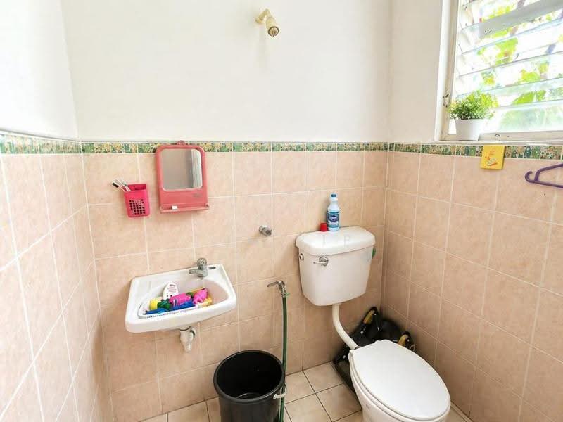 Rumah Teres 2-Tingkat untuk Dijual di Bandar Tasik Puteri (Rawang) - Tom Yip - Bathroom - PropertyGuru.com.my