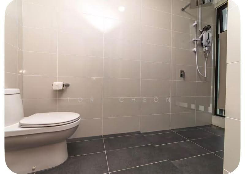 Kediaman Servis untuk Disewa di Southkey Mosaic - Tori Cheon - Bathroom - PropertyGuru.com.my