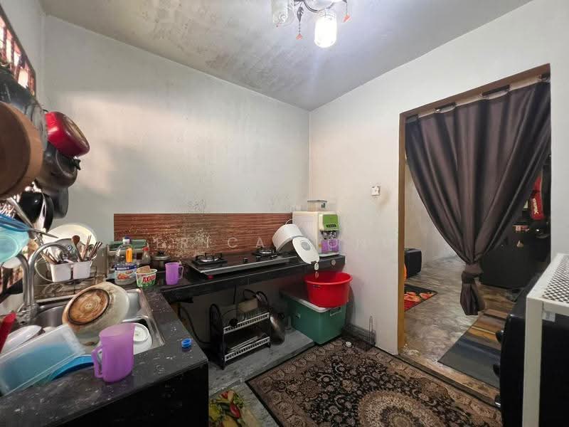 2-storey Terraced House for Sale in Taman Megah Ria (Masai) - Erica Jong - Kitchen - PropertyGuru.com.my
