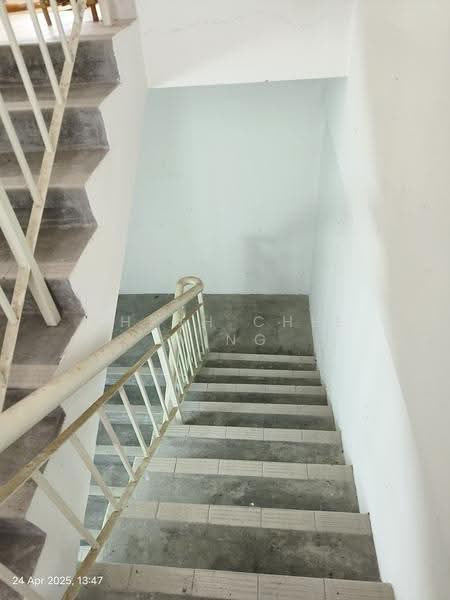 Rumah Bandar untuk Dijual di Batu 9 (Cheras) - cheah chee wing - PropertyGuru.com.my