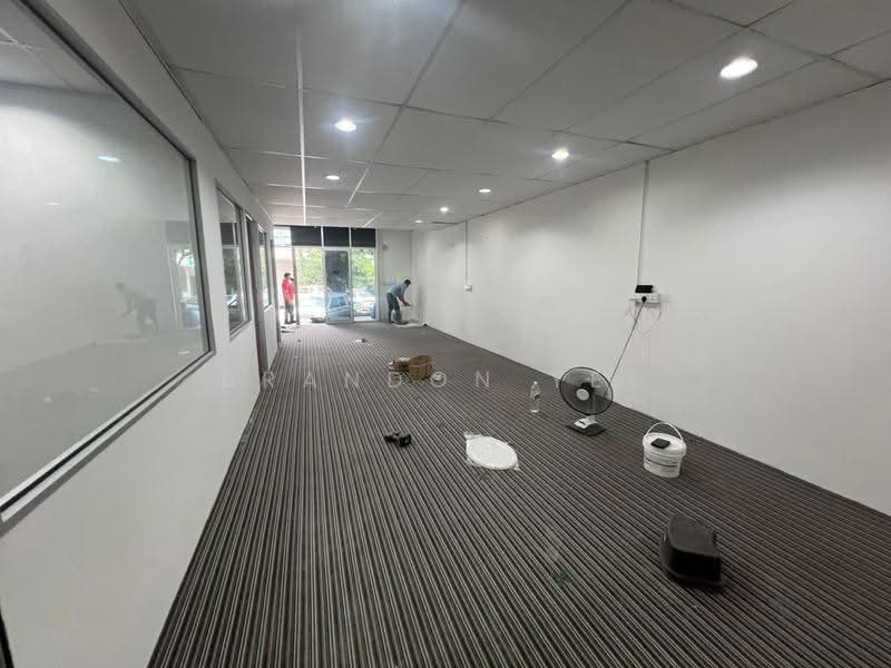 Kedai untuk Disewa di Bandar Putra Permai (Seri Kembangan) - Brandon Yee - Interior - PropertyGuru.com.my