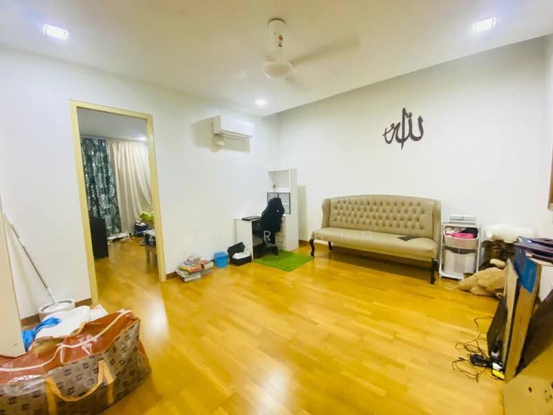 Rumah Teres 2.5-Tingkat untuk Disewa di Putrajaya (Putrajaya) - Azizirrahim . - Living Room - PropertyGuru.com.my
