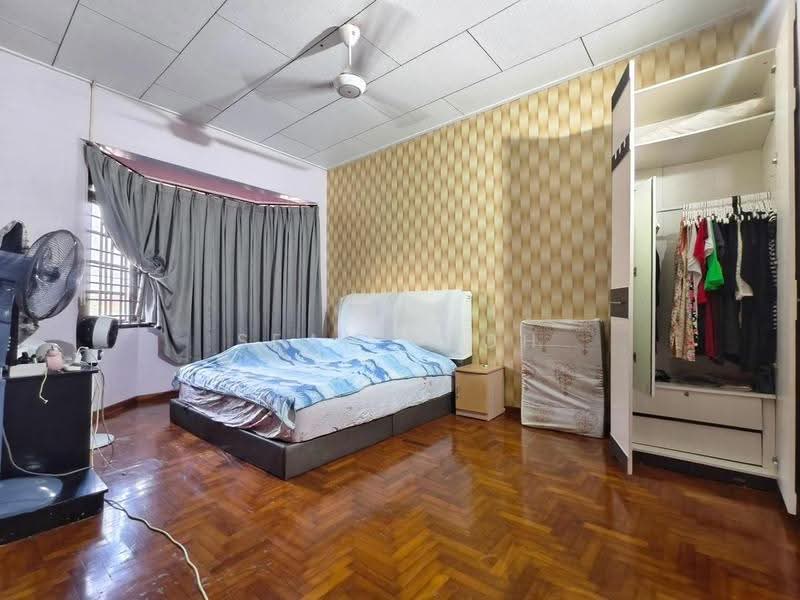 Rumah Teres 2-Tingkat untuk Dijual di Taman Daya (Johor Bahru) - Sean Yeoh - Bedroom - PropertyGuru.com.my