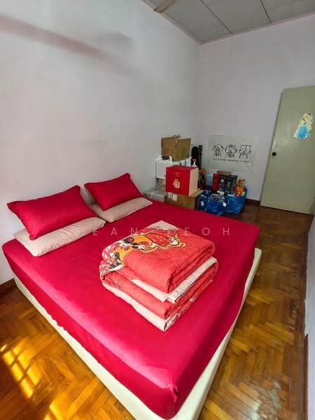 Rumah Teres 2-Tingkat untuk Dijual di Taman Daya (Johor Bahru) - Sean Yeoh - Bedroom - PropertyGuru.com.my