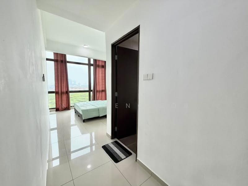 Service Residence for Sale at Wave @ Marina Cove - Kian Seng Goh - Bedroom - PropertyGuru.com.my