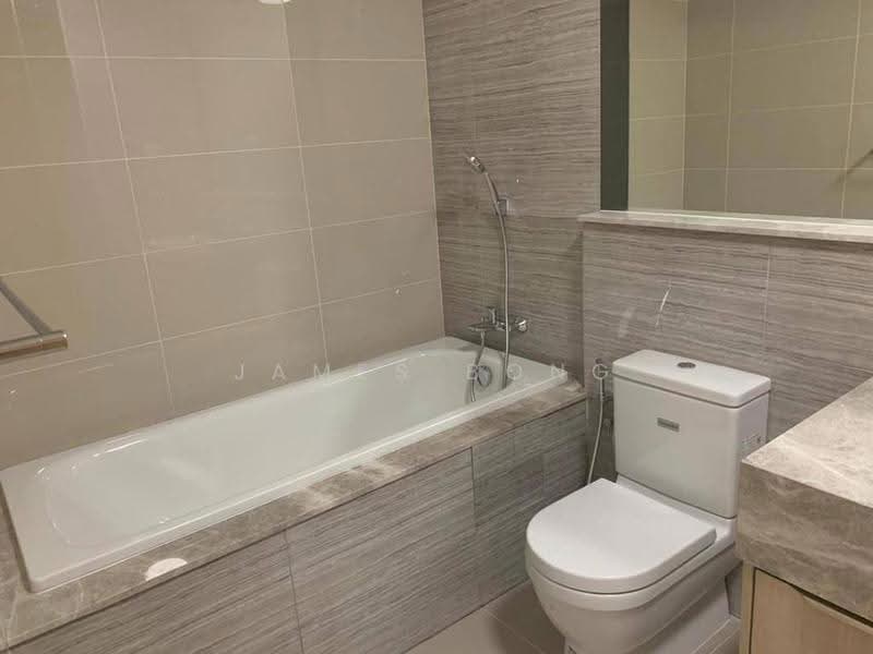 Kondominium untuk Dijual di Southern Marina Residences - James Bong - Bathroom - PropertyGuru.com.my