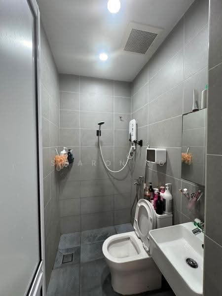 2-storey Terraced House for Sale in Taman Nusa Bestari (Iskandar Puteri (Nusajaya)) - Sharon Ng - Bathroom - PropertyGuru.com.my