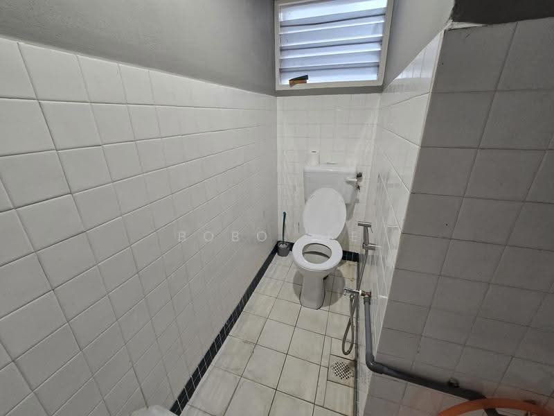 Retail Office for Rent in Bandar Baru Sri Petaling (Sri Petaling) - Bobo Lee - Bathroom - PropertyGuru.com.my