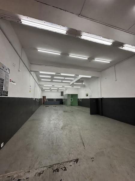 Kedai untuk Disewa di Taman Desa Tebrau (Tebrau) - Carson . - Interior - PropertyGuru.com.my