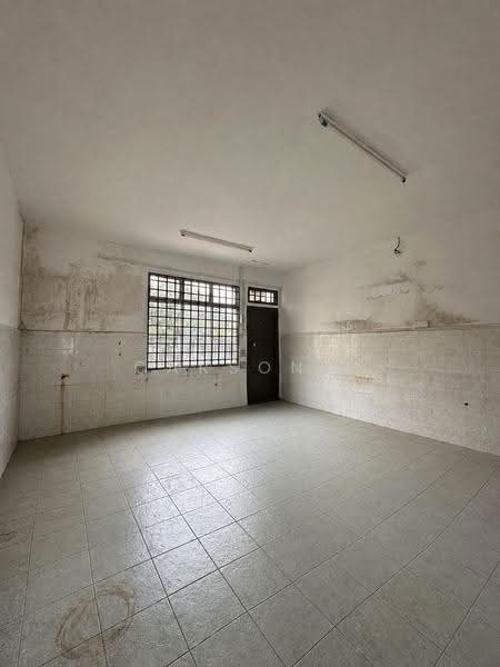 Kedai untuk Disewa di Taman Desa Tebrau (Tebrau) - Carson . - Interior - PropertyGuru.com.my