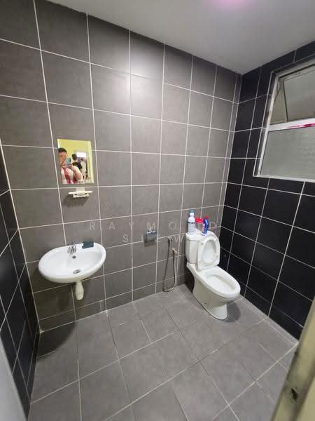 Service Residence for Rent at The Zizz @ Damansara North - Raymond Siew - Bathroom - PropertyGuru.com.my