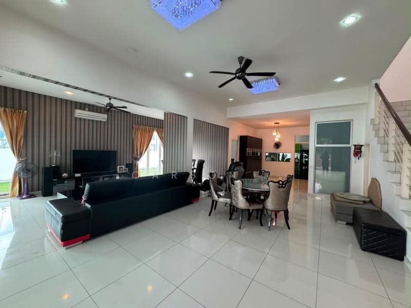 2-storey Terraced House for Sale in Taman Setia Indah (Tebrau) - Carson . - Living Room - PropertyGuru.com.my