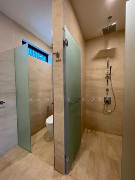 Kediaman Servis untuk Disewa di 10 Stonor - Daniel Kok - Bathroom - PropertyGuru.com.my