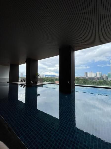 Kediaman Servis untuk Disewa di 10 Stonor - Daniel Kok - Pool - PropertyGuru.com.my