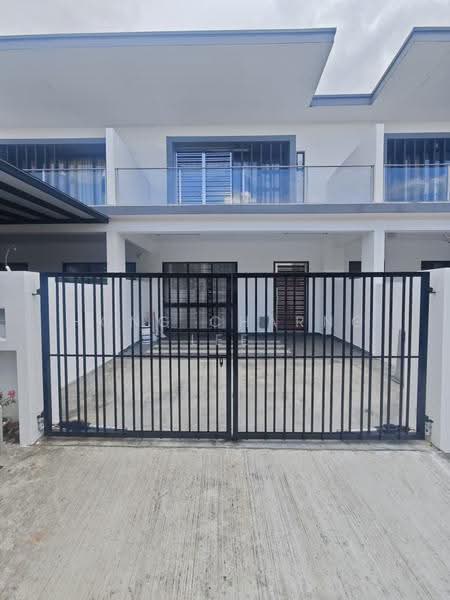 2-storey Terraced House for Rent in Permas Jaya (Johor) - Hong Charng Lee - Exterior - PropertyGuru.com.my