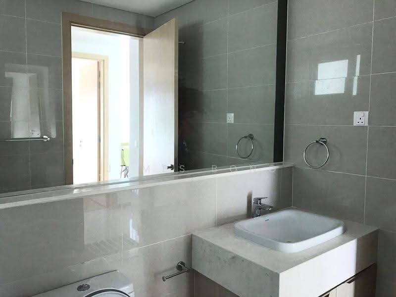 Pangsapuri untuk Dijual di Southern Marina Residences - James Bong - Bathroom - PropertyGuru.com.my