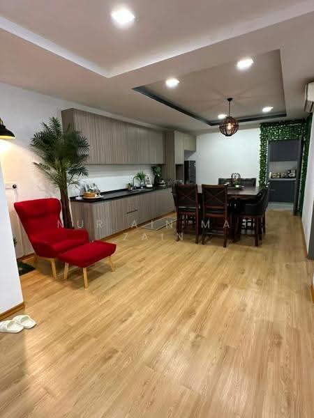 Service Residence for Sale at Residensi Cyberjaya Lakefront - Nur Ain Mat Zain - Kitchen - PropertyGuru.com.my