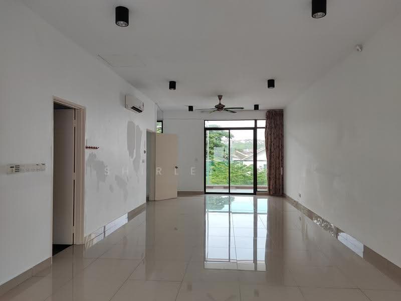 Rumah Teres 2.5-Tingkat untuk Dijual di Kinrara Residence (Puchong) - Shirley Ooi - Living Room - PropertyGuru.com.my