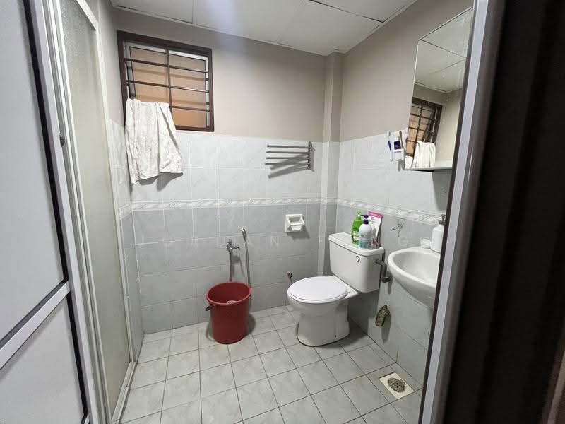 Kondominium untuk Disewa di Paradesa Tropica - Jordan Fong - Bathroom - PropertyGuru.com.my