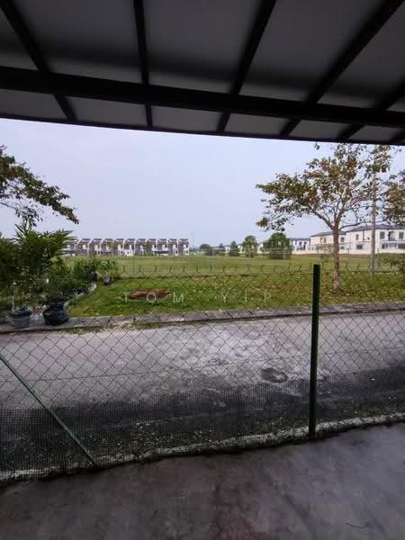 Rumah Teres untuk Dijual di Kuala Selangor (Selangor) - Tom Yip - Exterior - PropertyGuru.com.my