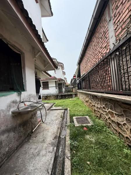 Rumah Berkembar untuk Dijual di Taman Rinting (Masai) - James Bong - Exterior - PropertyGuru.com.my
