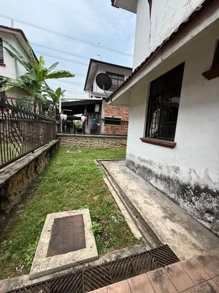 Rumah Berkembar untuk Dijual di Taman Rinting (Masai) - James Bong - Exterior - PropertyGuru.com.my