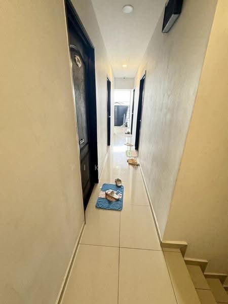 2-storey Terraced House for Sale in Taman Sentosa (Johor Bahru) - Yik Tat - Corridor - PropertyGuru.com.my