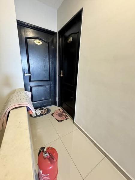 2-storey Terraced House for Sale in Taman Sentosa (Johor Bahru) - Yik Tat - Corridor - PropertyGuru.com.my