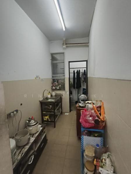 Flat for Sale at Pangsapuri Villamas - Rina Dasuki - Kitchen - PropertyGuru.com.my