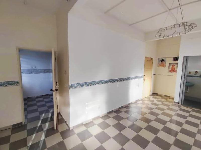 Semi-Detached House for Sale in Tanjung Bungah (Penang) - Chris Teoh - Interior - PropertyGuru.com.my