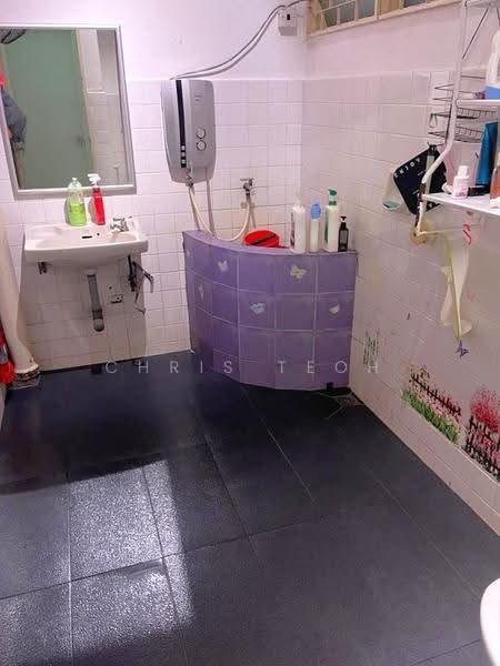 Semi-Detached House for Sale in Tanjung Bungah (Penang) - Chris Teoh - Bathroom - PropertyGuru.com.my